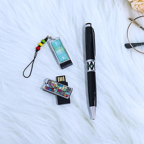 나빌레라 자개USB 블랙에디션 자개띠볼펜2종세트(전통문양) 32GB 상품 이미지 1